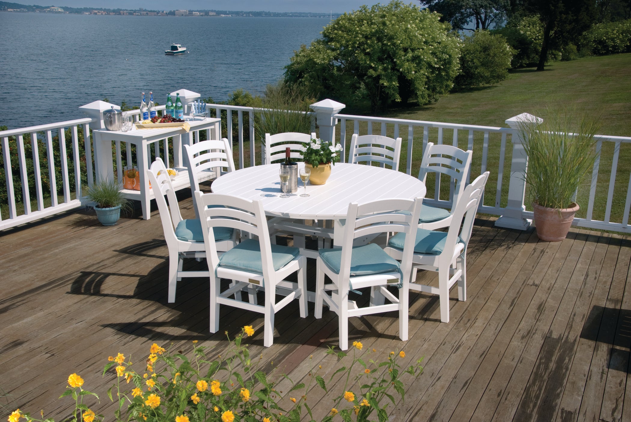 Salem Round Dining Table 60-Inch by Seaside Casual | Durable Outdoor Patio Table