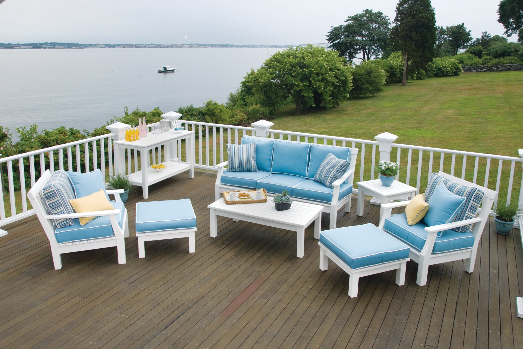 Nantucket Lounge Chair | Seaside Casual Outdoor Seating