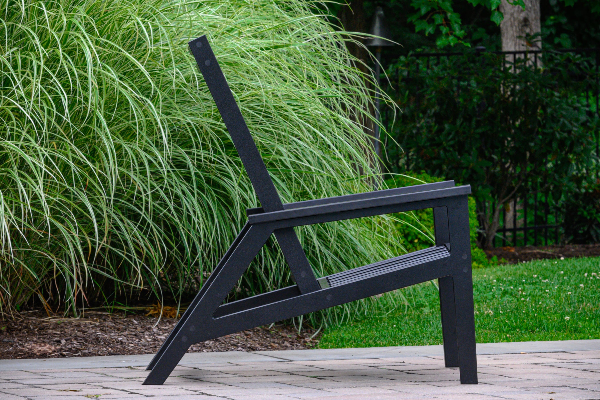 SUR Reclining Lounge Chair | Weather-Resistant Adjustable Outdoor Lounge Chair