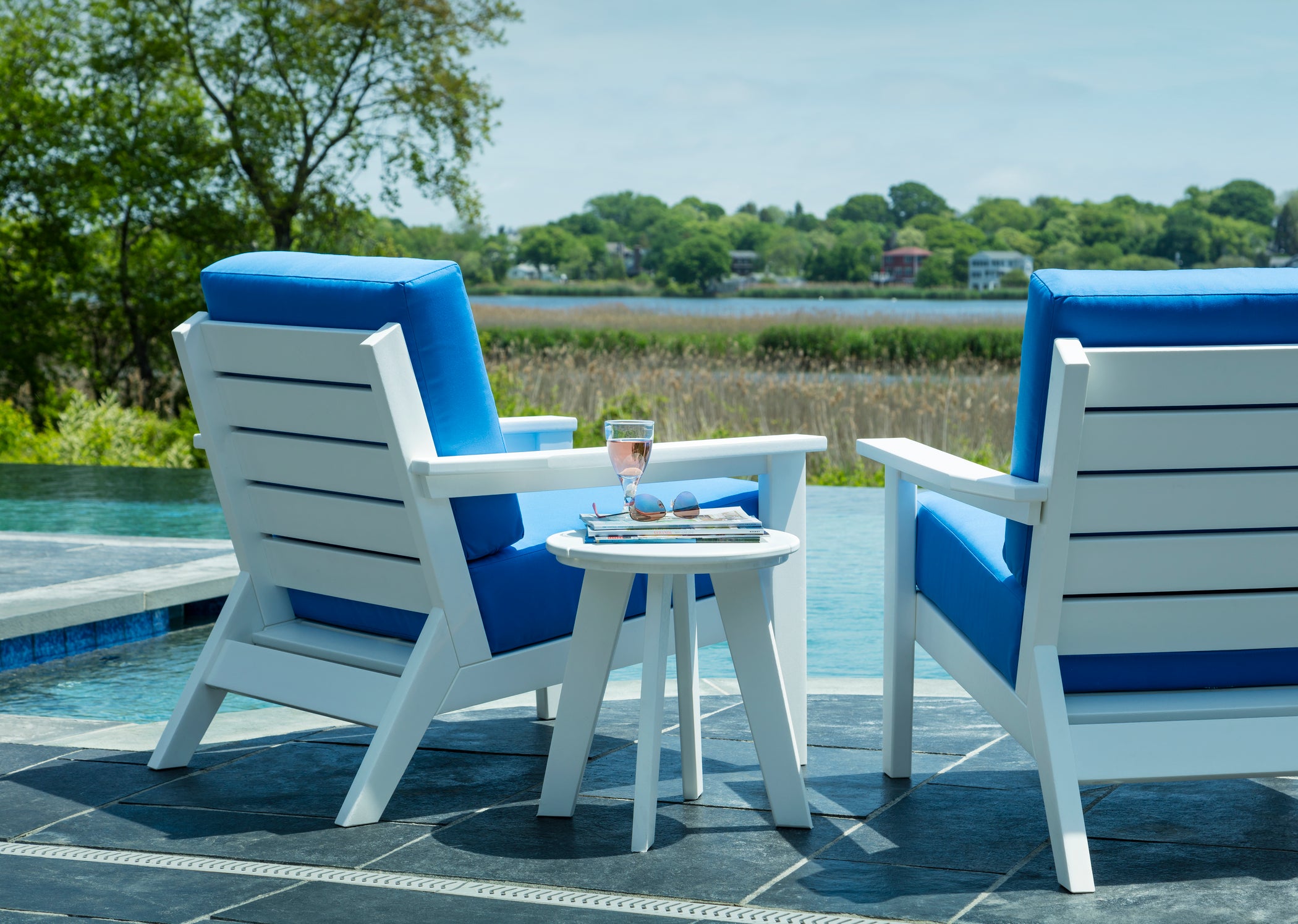 Dex Round Side Table | Seaside Casual Outdoor Furniture