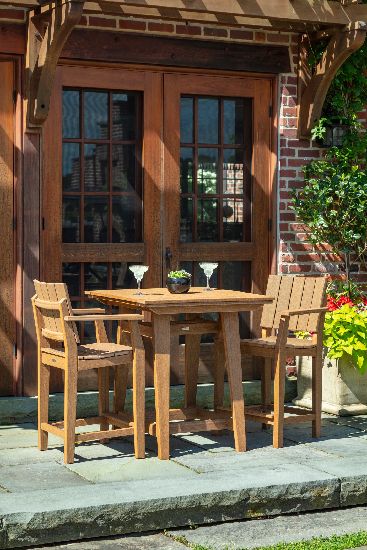 MAD Balcony Table 33"