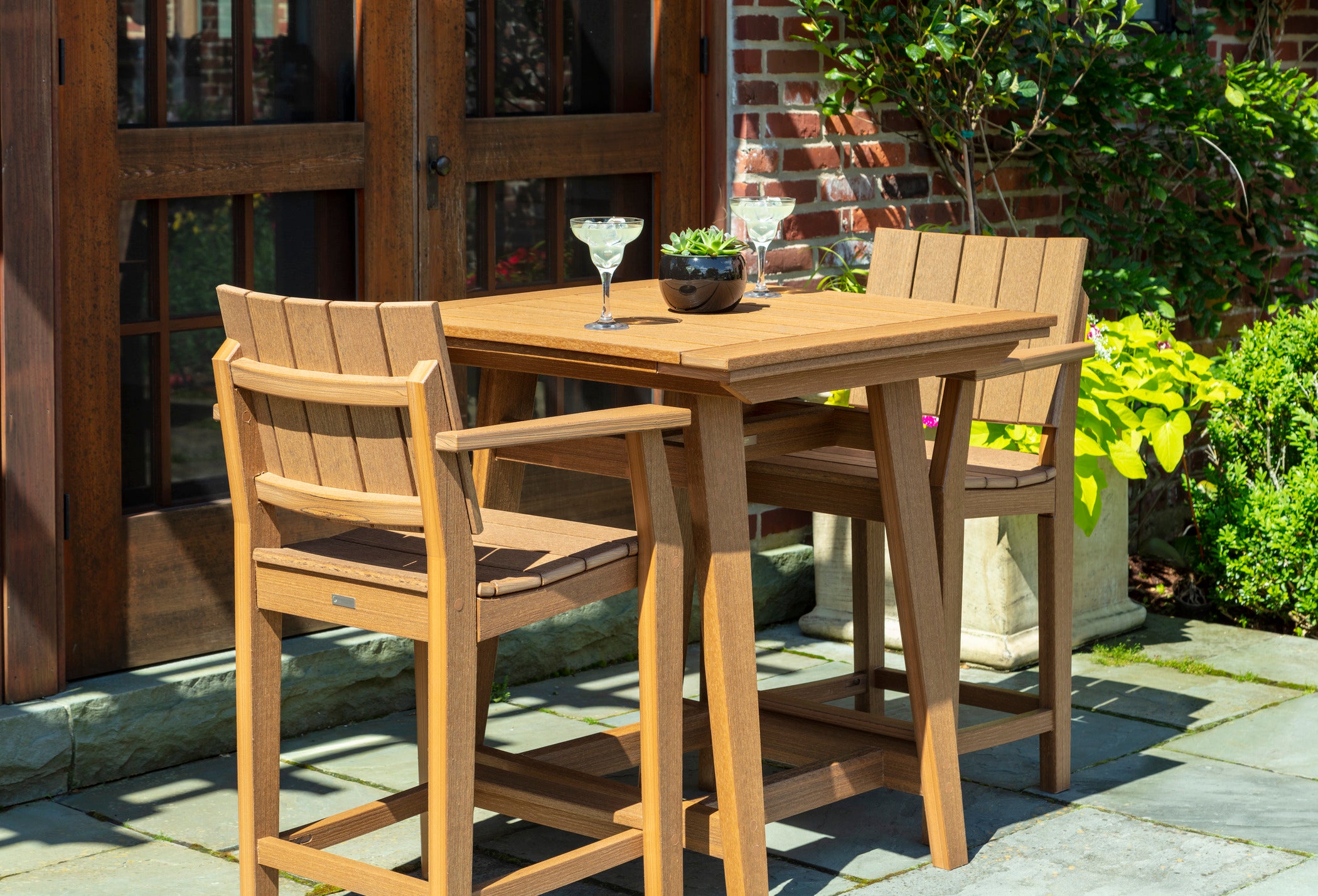 MAD Balcony Table 33"