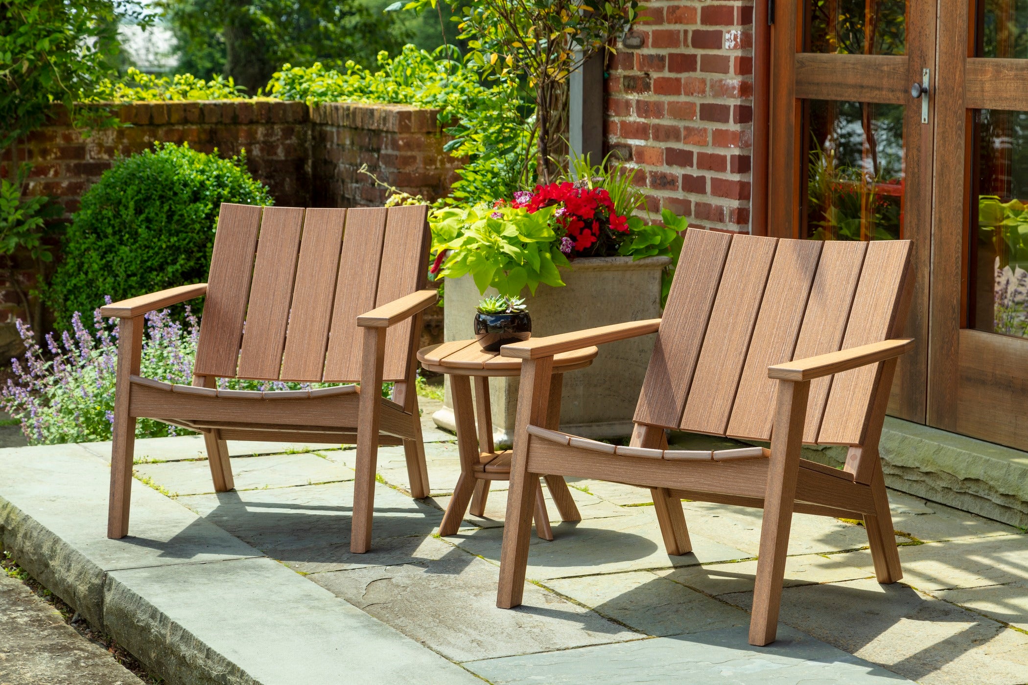 MAD Fusion Chat Chair