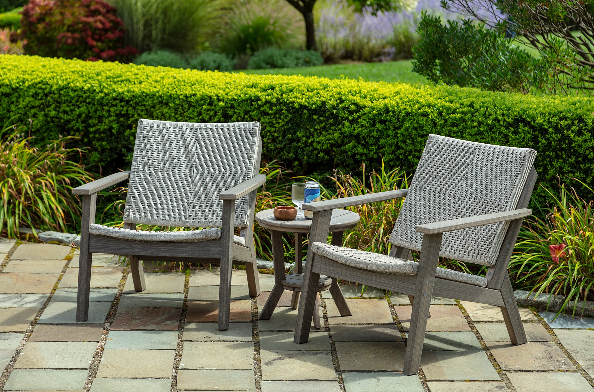 MAD Fusion Chat Chair