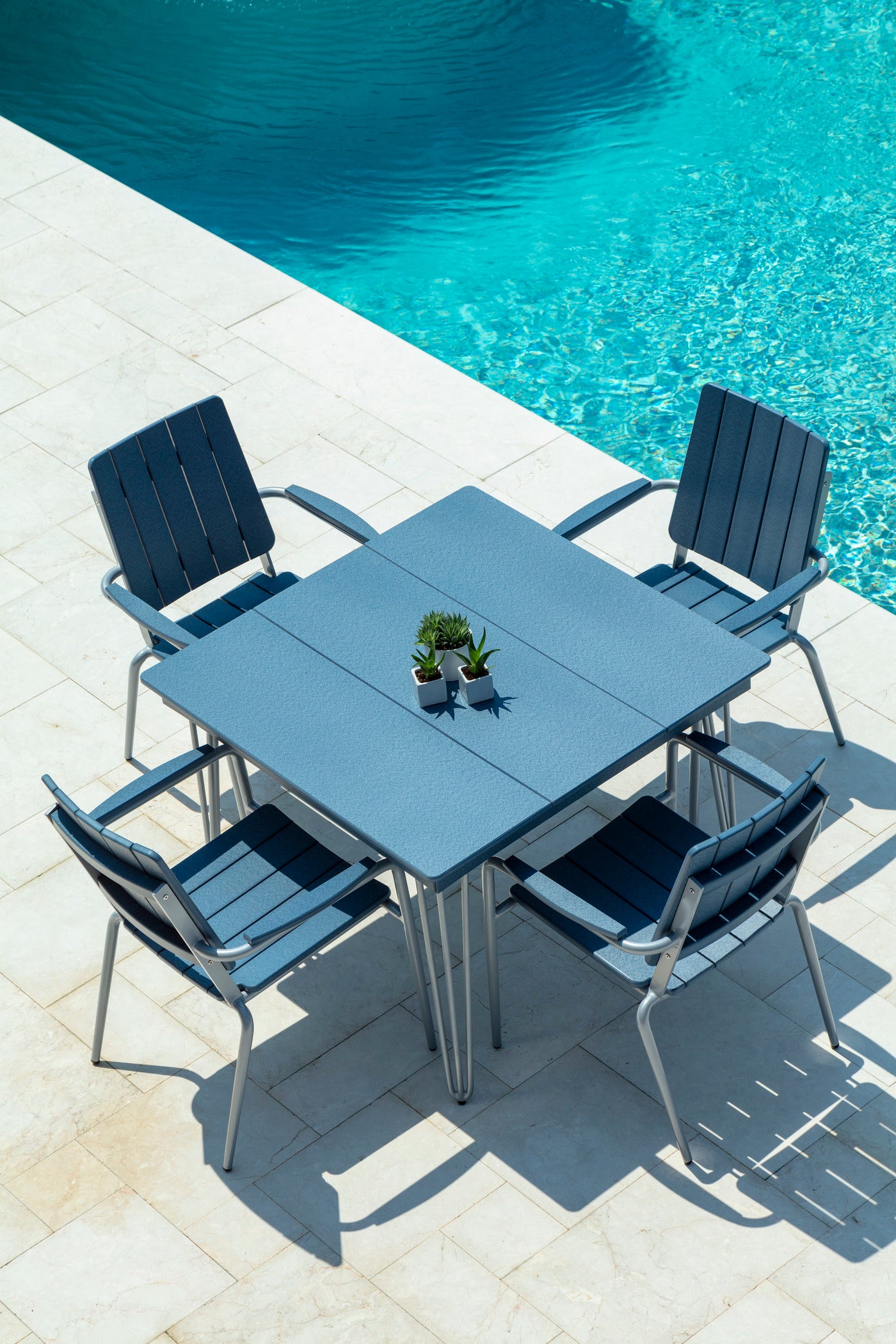 HIP Square Dining Table | Modern Outdoor Table with Hairpin Legs