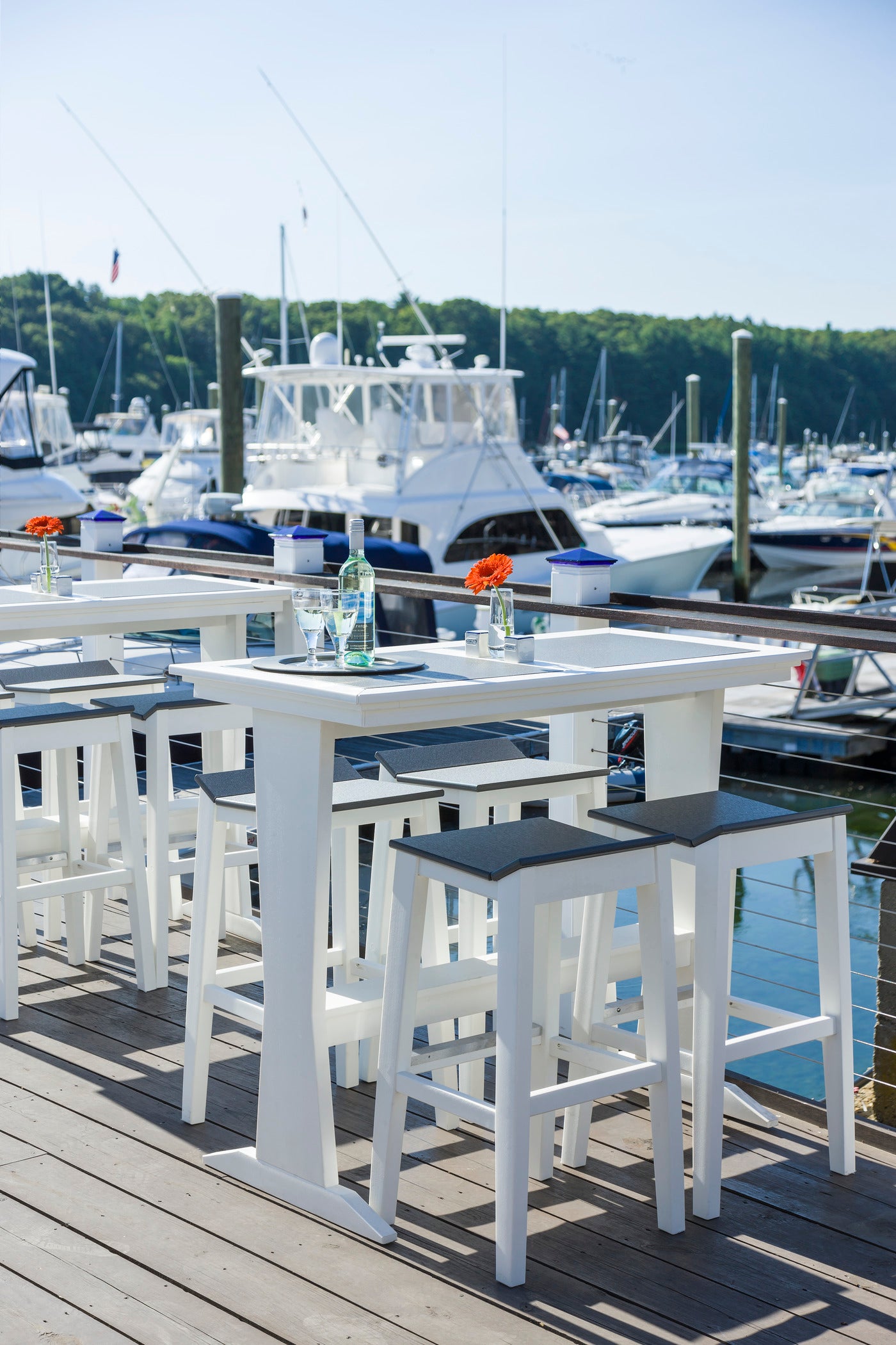 Seaside Casual SYM Bar Stool – Contemporary Outdoor Bar Seating