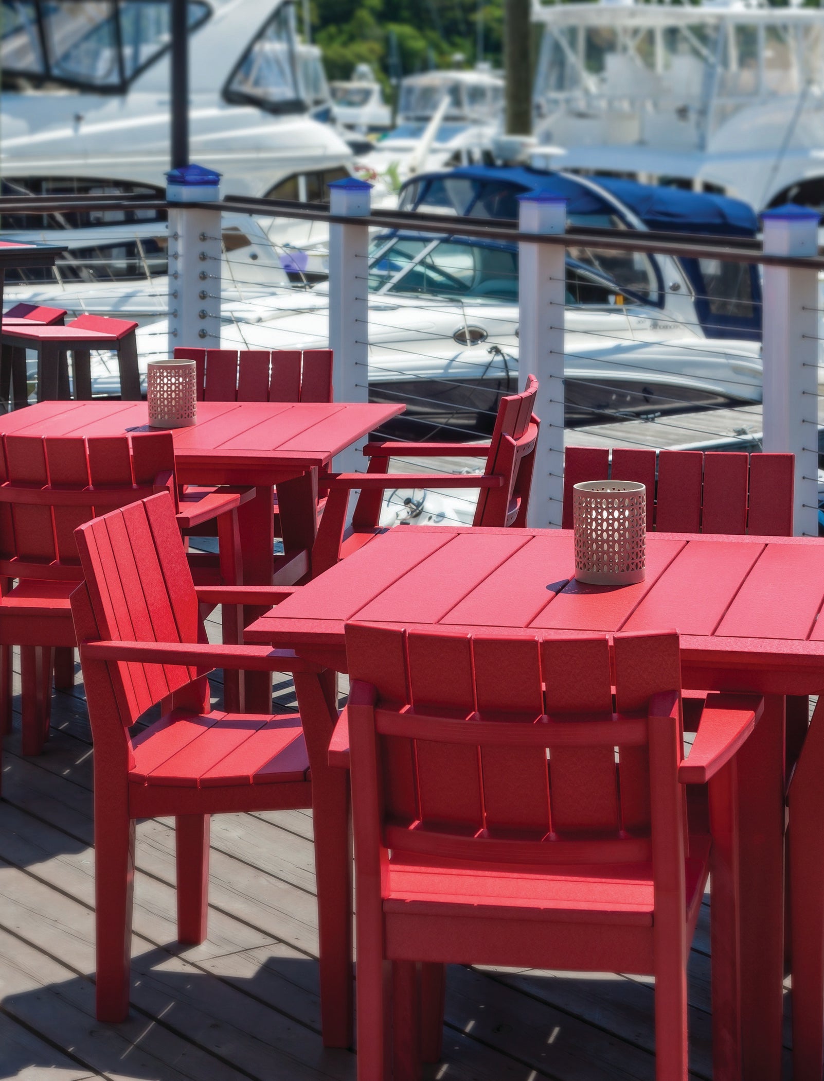 Mad 40" Dining Table & Chair Set (4 Chairs)