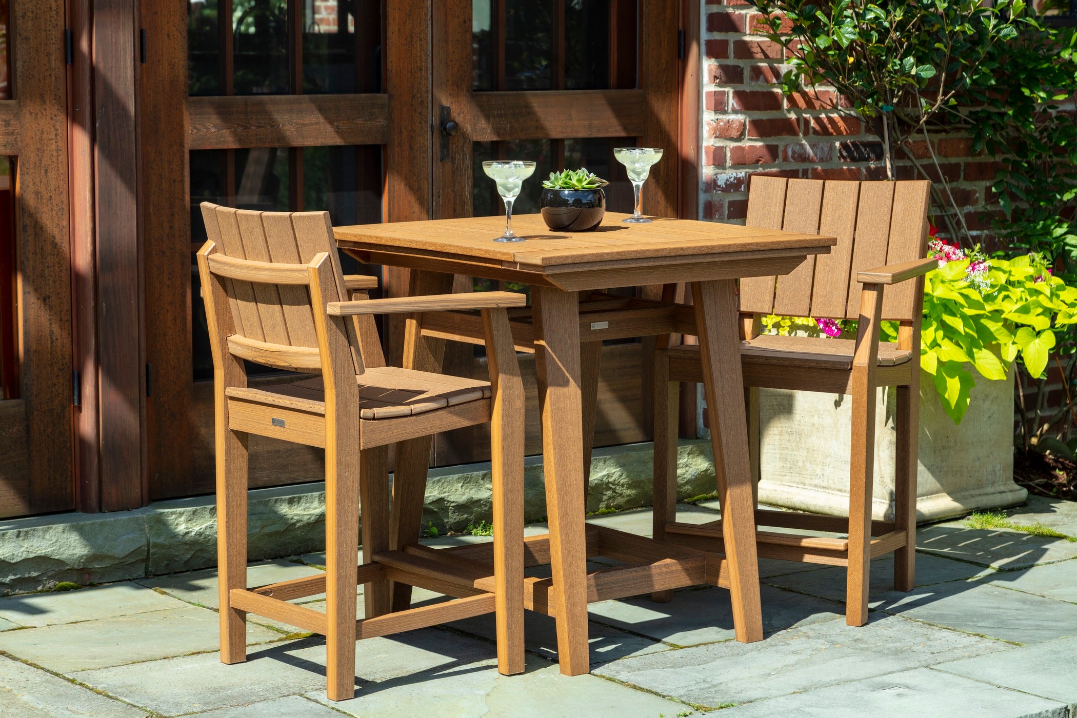 MAD Balcony Table 33"