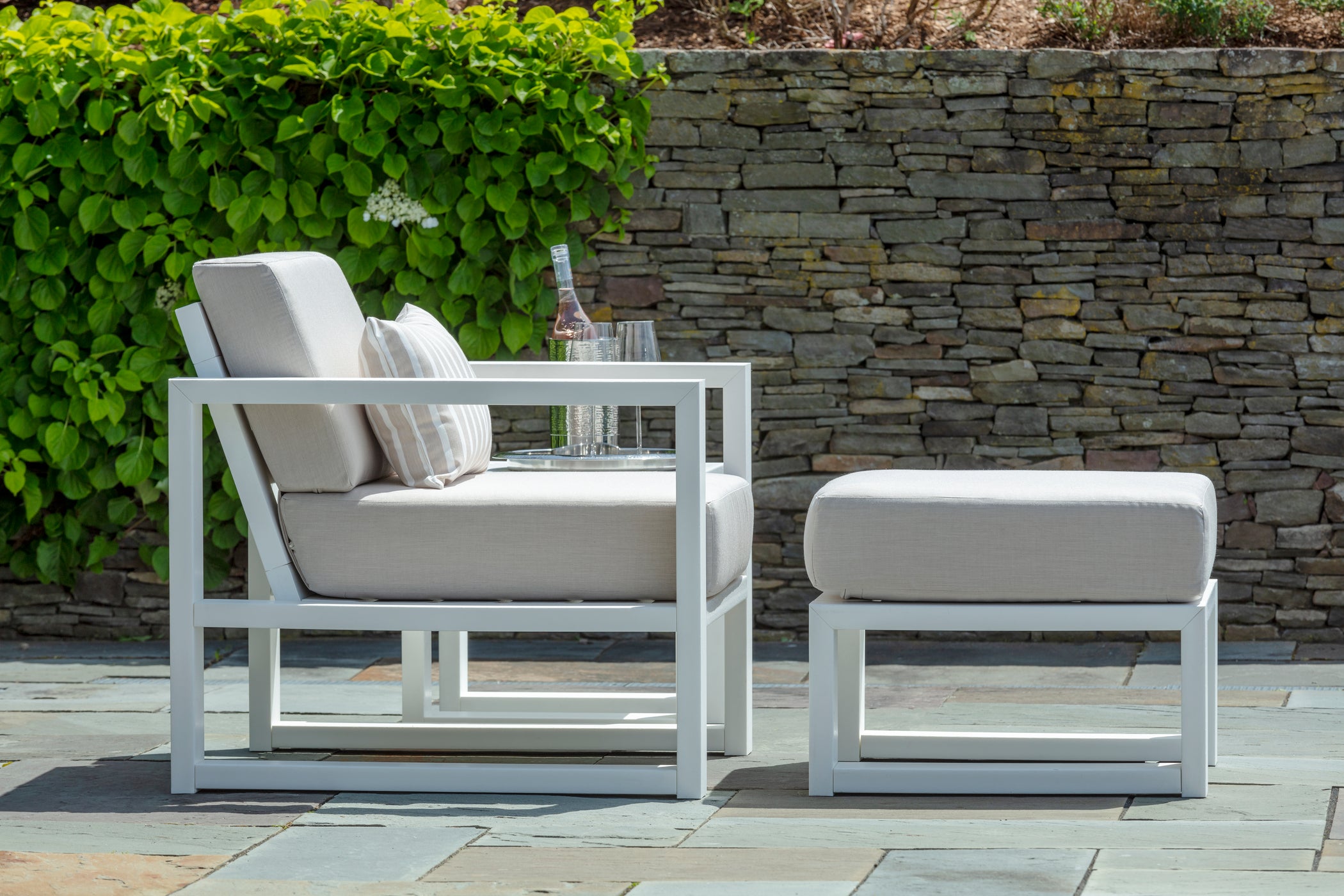 Seaside Casual MIA Lounge Chair