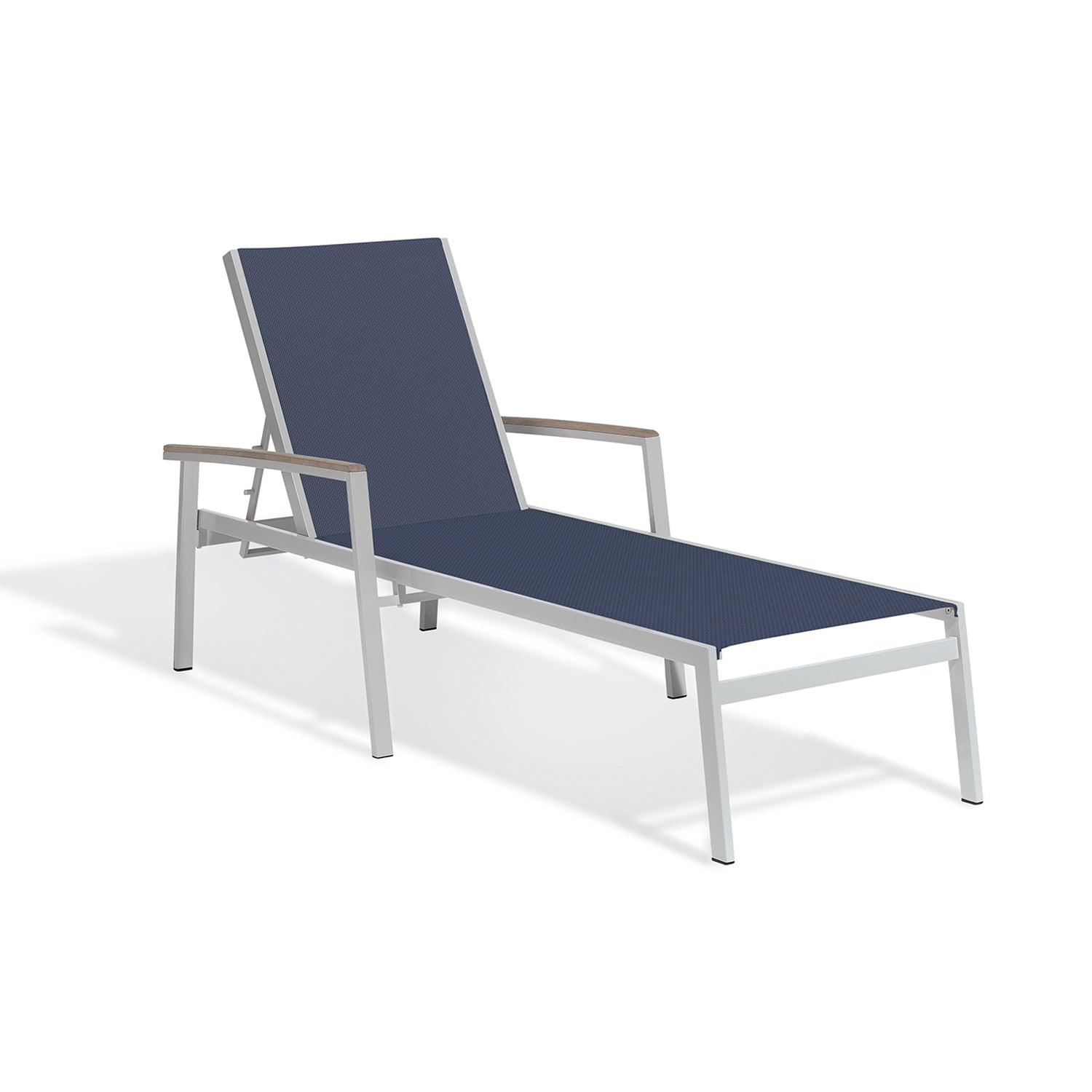 Oxford Garden Travira Sling Chaise Lounge – Flint Frame with Bellows Sling & Vintage Tekwood Arms